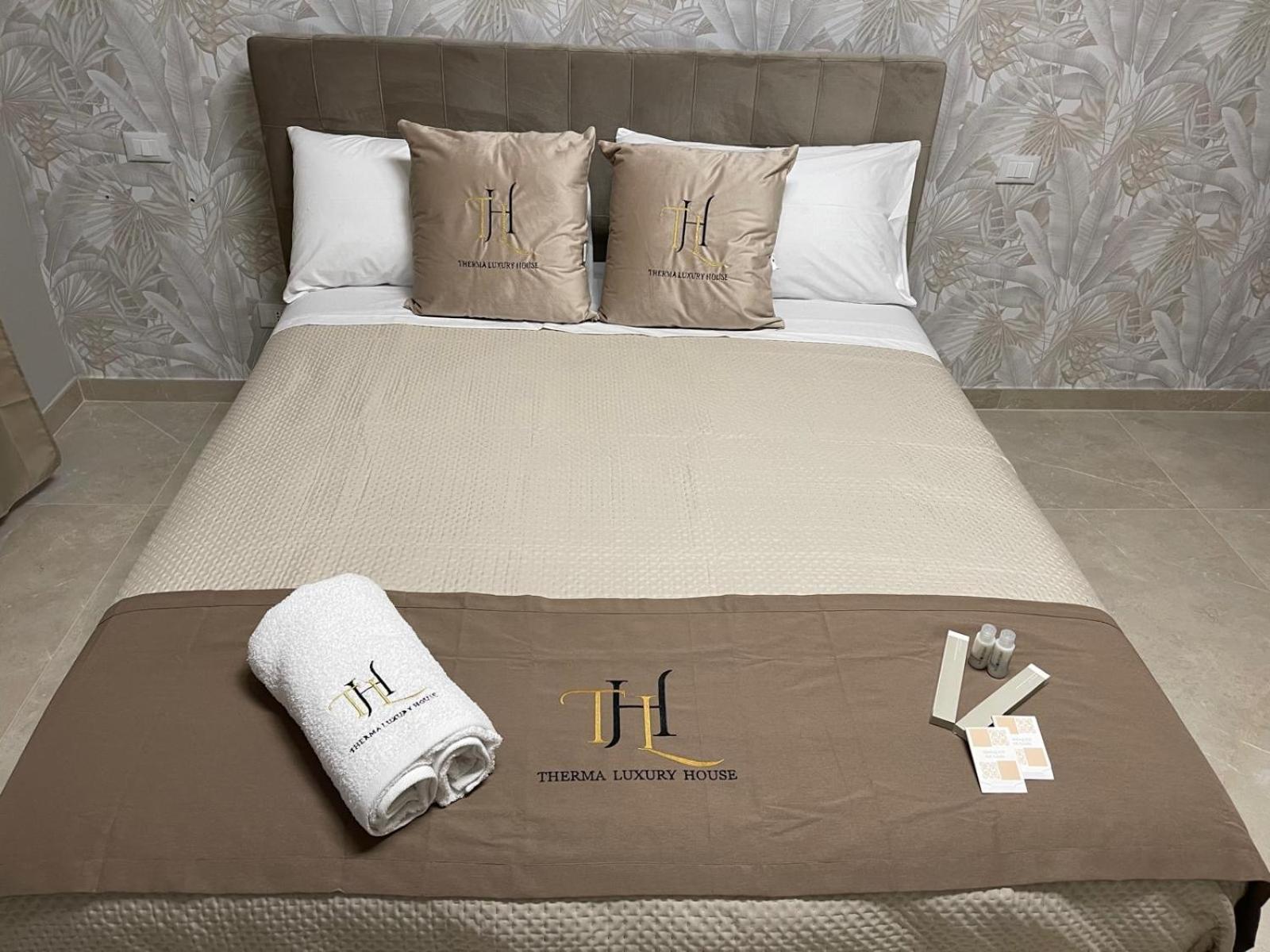 Therma Luxury House Термоли Экстерьер фото