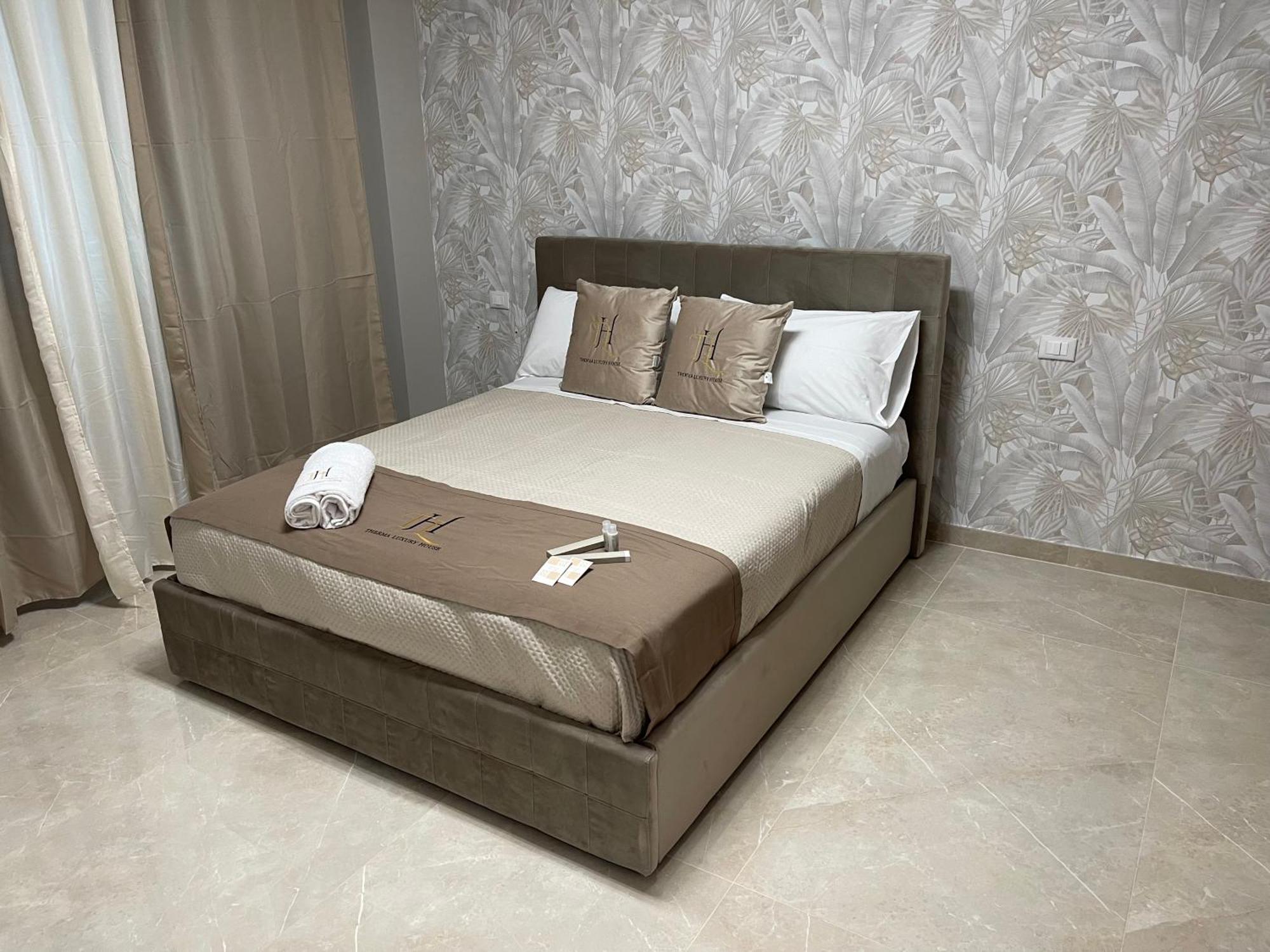 Therma Luxury House Термоли Экстерьер фото
